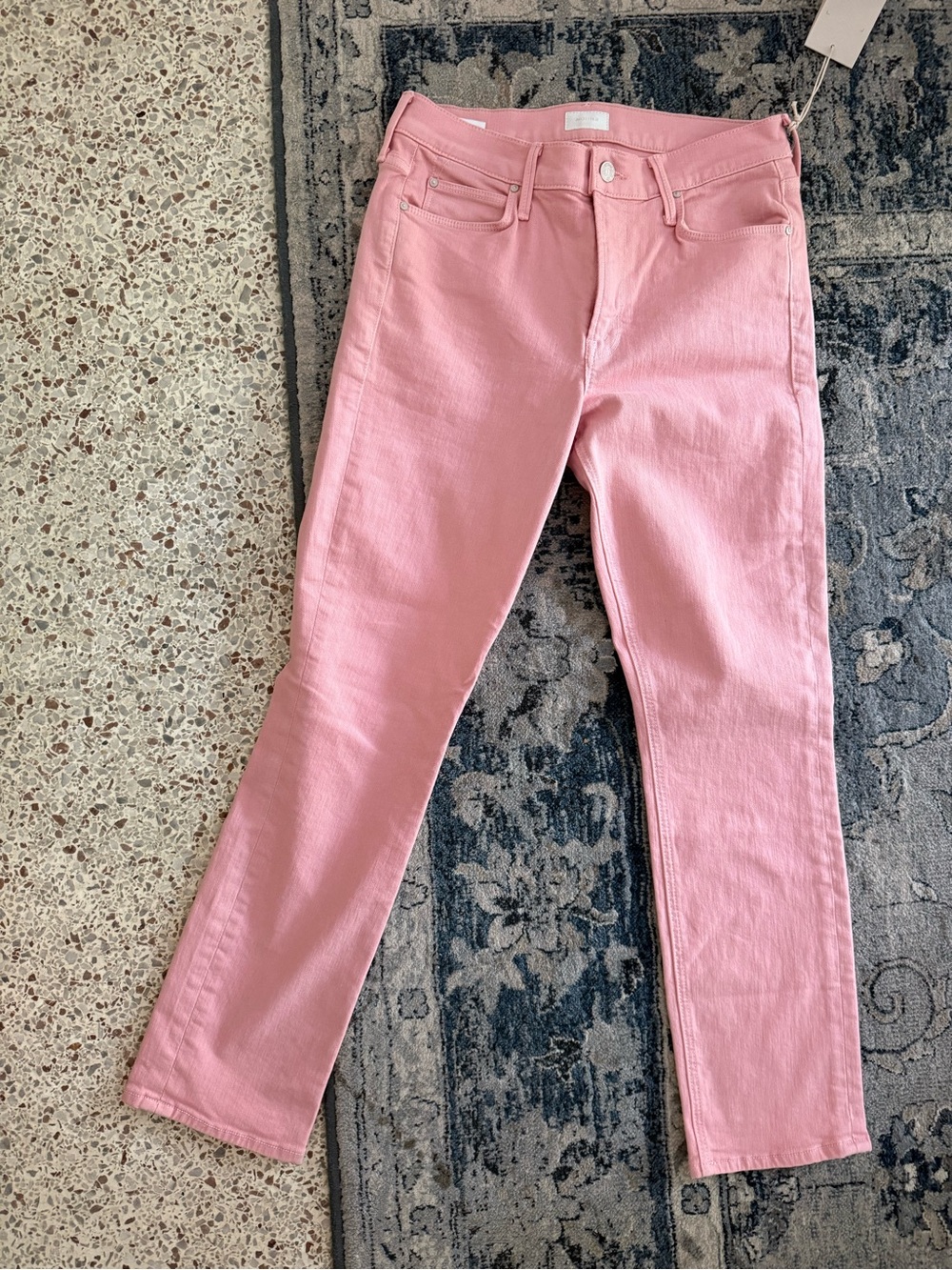 MOTHER Straight-Leg High-Rise Jeans in Dusty Pink - Picture 8 of 9